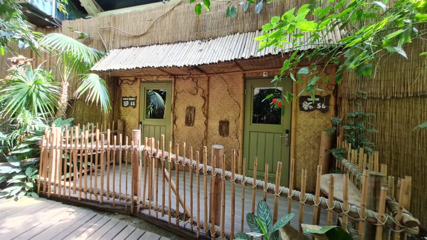 Jungle Cabana's in de jungle dome